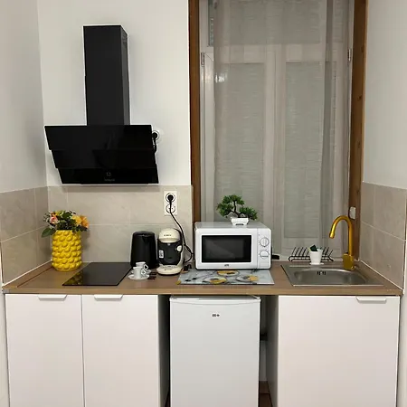 Therezass Apartment