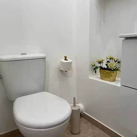 Apartament Therezass *